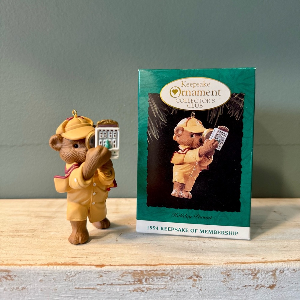 90s Hallmark Keepsake Holiday Pursuit Bear Christmas Ornament | 1994 Collectors